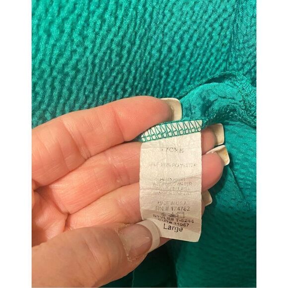 Tyche Flutter Sleeve Kelly Green V-Neck Top Sz. L Holidays, Cocktail - Picture 6 of 7